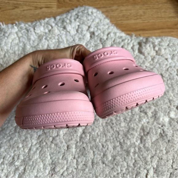 CROCS: Solid Light Pink Unisex Classic Adults Clogs Size 6 (womens Size)